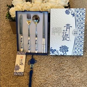 Vintage Chinese silverware gift set